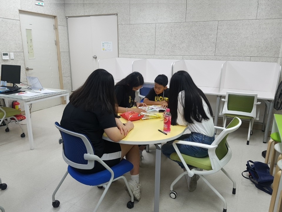 언니, 오빠 책 읽어주세요! 이미지 4
